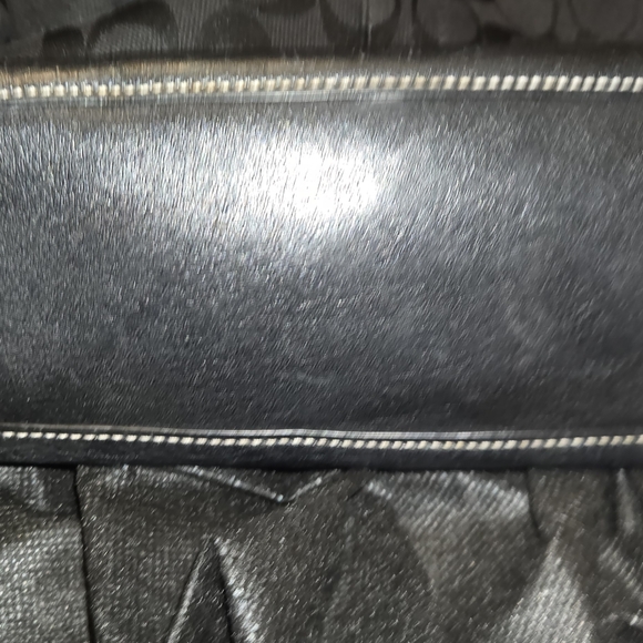Authentic Coach handbag - Picture 5 of 5